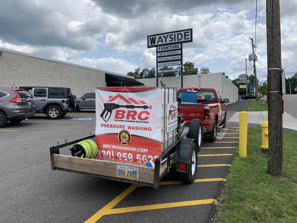 Parking Lot and Garage Cleaning Akron OH